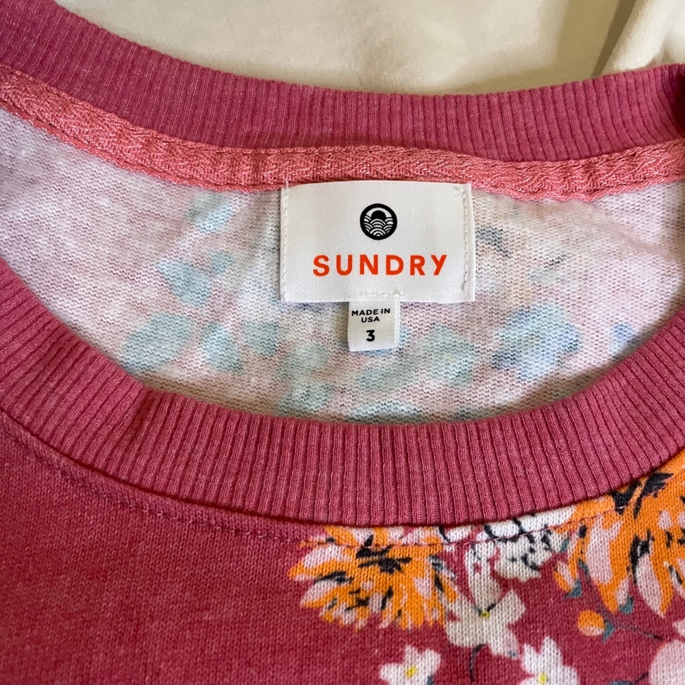 Sundry - Picture 4 of 4